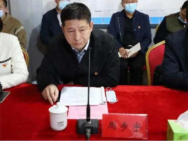 “學(xué)習(xí)二十大，奮進(jìn)新征程”——交通產(chǎn)業(yè)集團(tuán)富港板塊黨支部與長江鎮(zhèn)建設(shè)局黨支部共建黨員先鋒隊(duì)